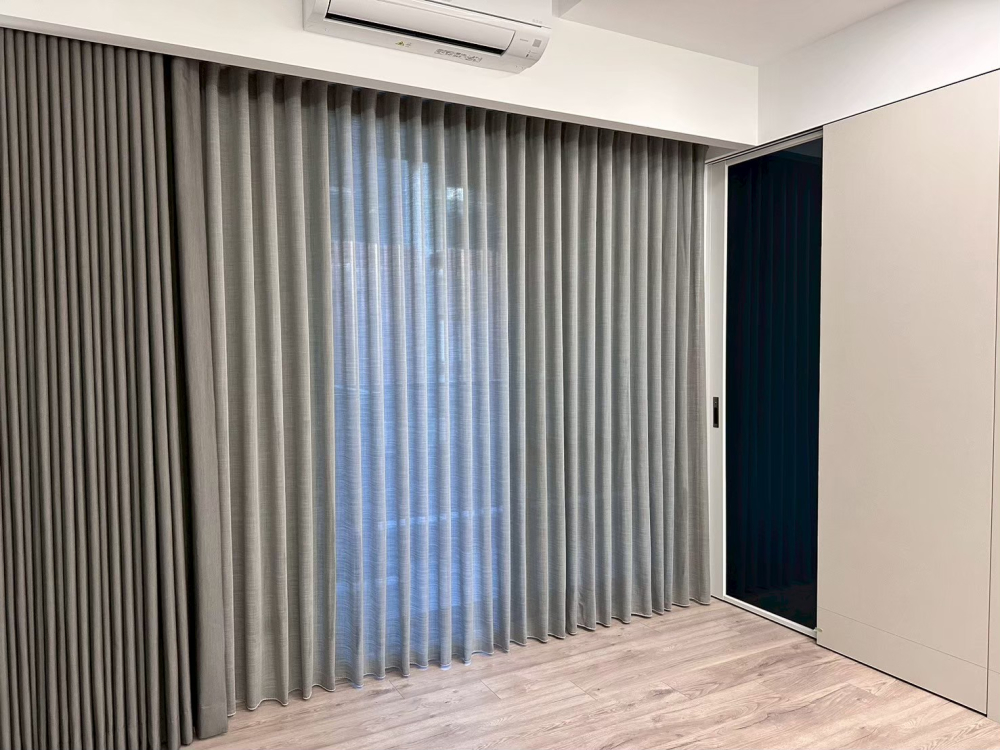LINE_ALBUM_布簾蛇簾_250514_1
